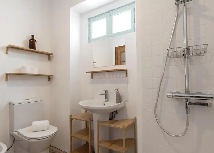 公寓 Arneiro Garden House - Country Retreat With Biopool