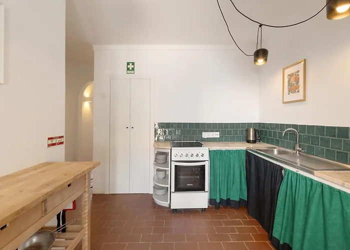 Апартаменты Arneiro Garden House - Country Retreat With Biopool